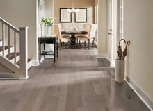 Load image into Gallery viewer, Dundee White Oak Solid in First Frost 4"