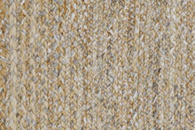 Load image into Gallery viewer, Kiara in FLINT 81 - Sample