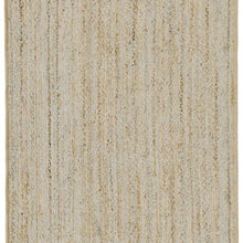 Load image into Gallery viewer, Kiara in PEARL 82 - Sample