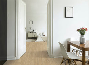5 Series|Honey Oak|P1038 - D9128 - Sample
