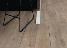 Load image into Gallery viewer, Coretec Originals Premium 7X60|Sorrel Oak|05082_CR502 - Sample