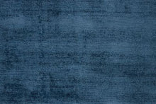 Load image into Gallery viewer, Roti in SAPPHIRE 36 - Sample