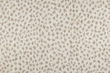 Load image into Gallery viewer, Farrah in PEARL/DUNE 84 - Sample