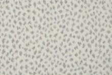 Load image into Gallery viewer, Farrah in PEARL/ASH 82 - Sample