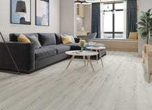 Load image into Gallery viewer, Antiques Eskimo  - Sample